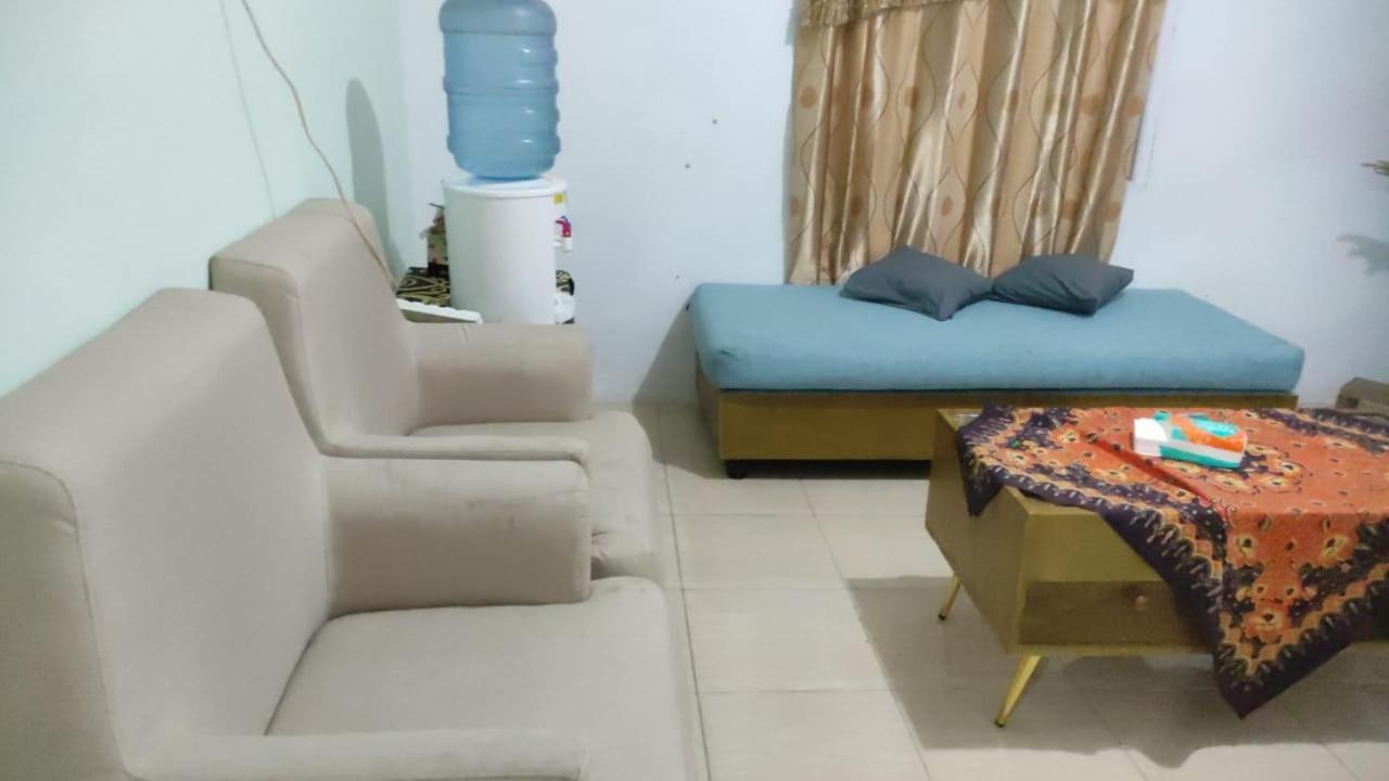 Sugi House Toraja - Penginapan Villa Harian Keluarga -Muat 20 Orang Rantepao Εξωτερικό φωτογραφία
